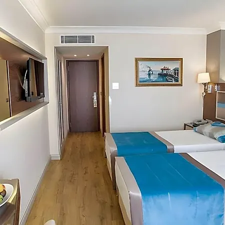 Grand Yavuz Sultanahmet 4*