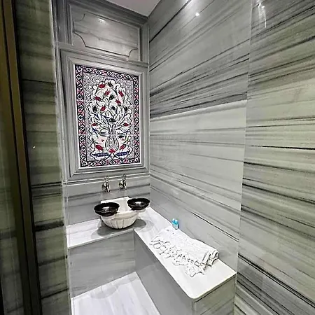 Grand Yavuz Sultanahmet Otel 4*